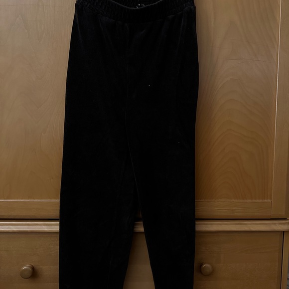 Zara corduroy sweat pants.Only worn a few times. Great condition. - Picture 3 of 3